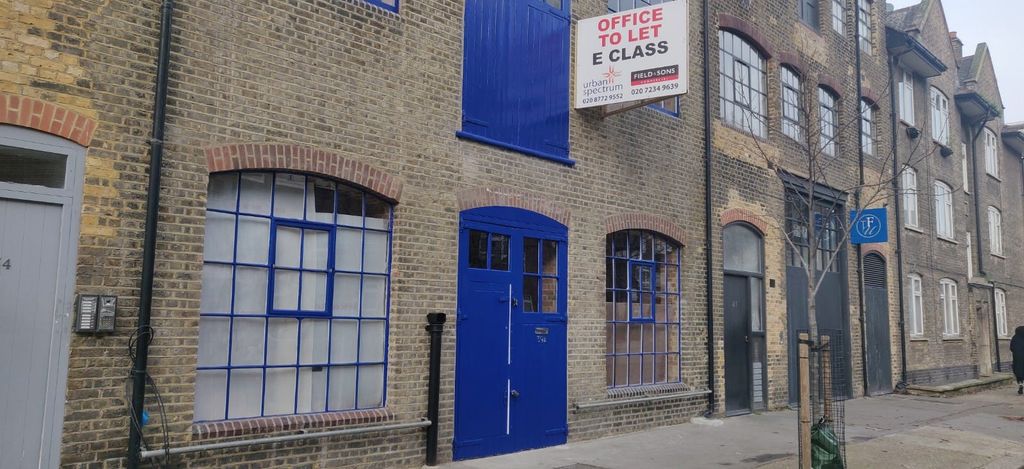 Property photo 1 of 2 39 Queens Row Ext1.Jpeg