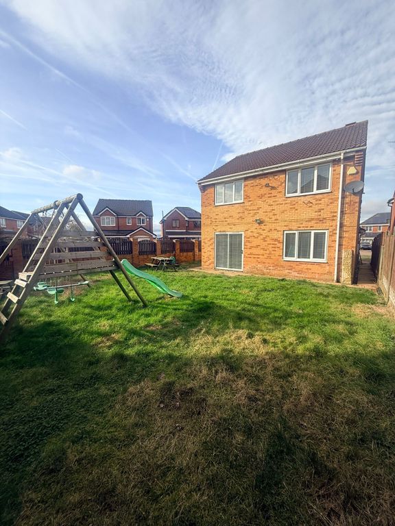 Property photo 3 of 17