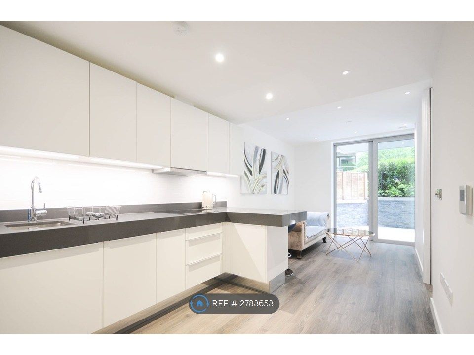 Property photo 3 of 8