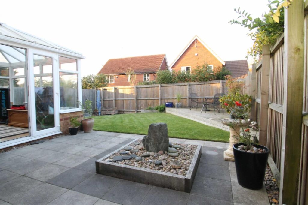 Property photo 3 of 5