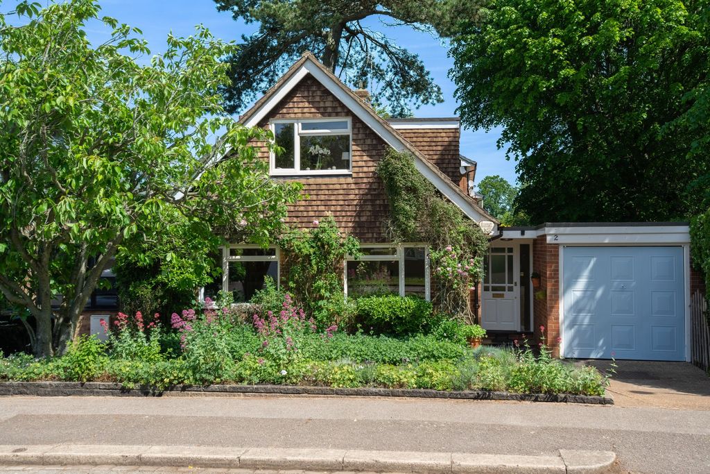 Property photo 1 of 18