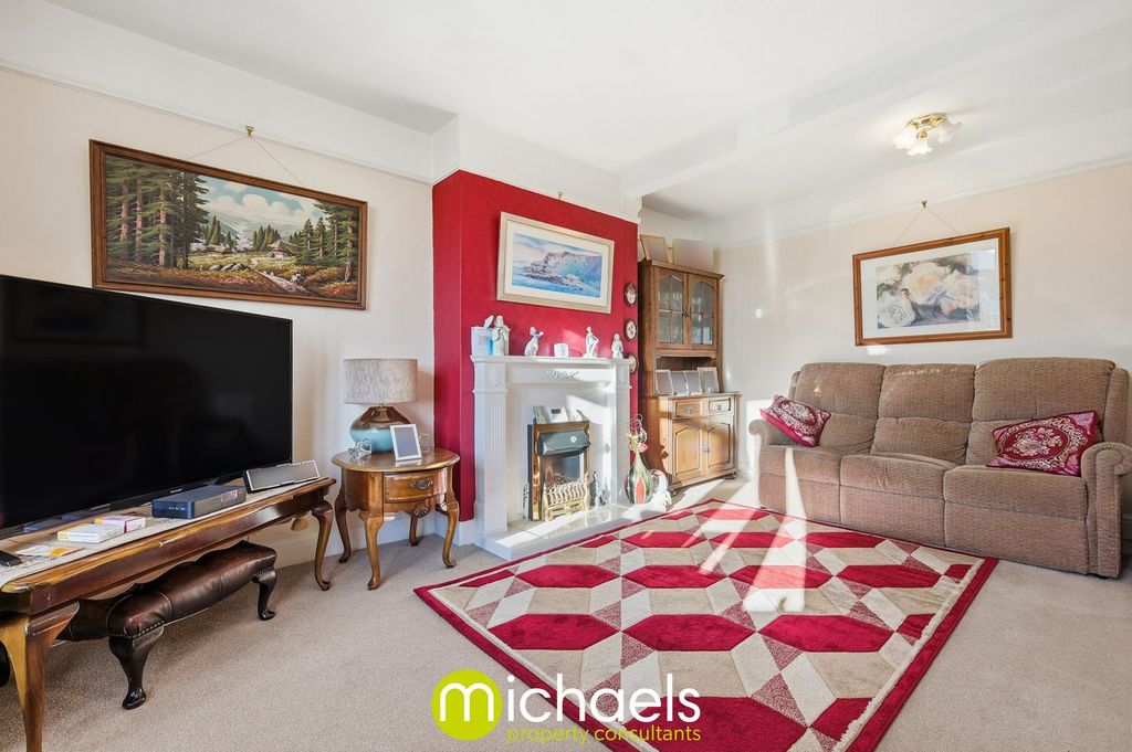 Property photo 3 of 21