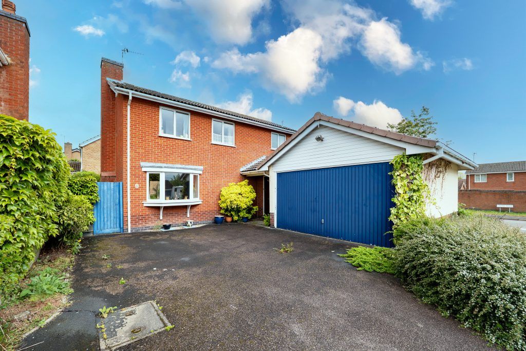 Property photo 1 of 33