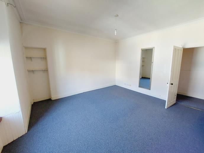 Property photo 3 of 6 Bedroom 1