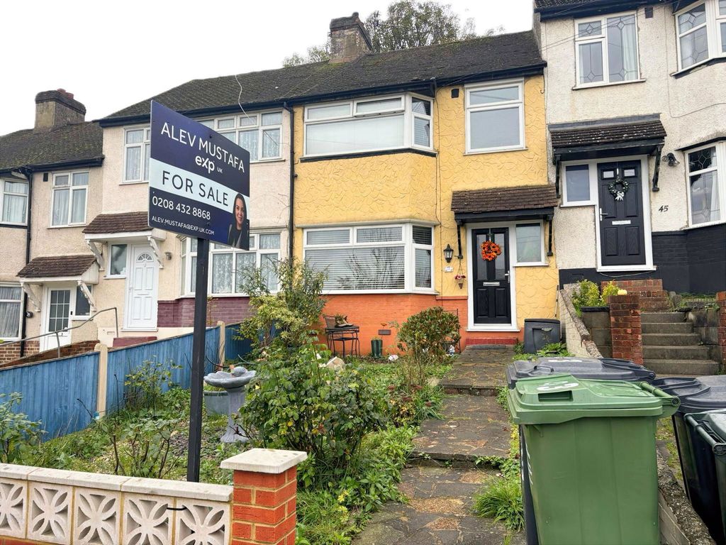 Property photo 2 of 13