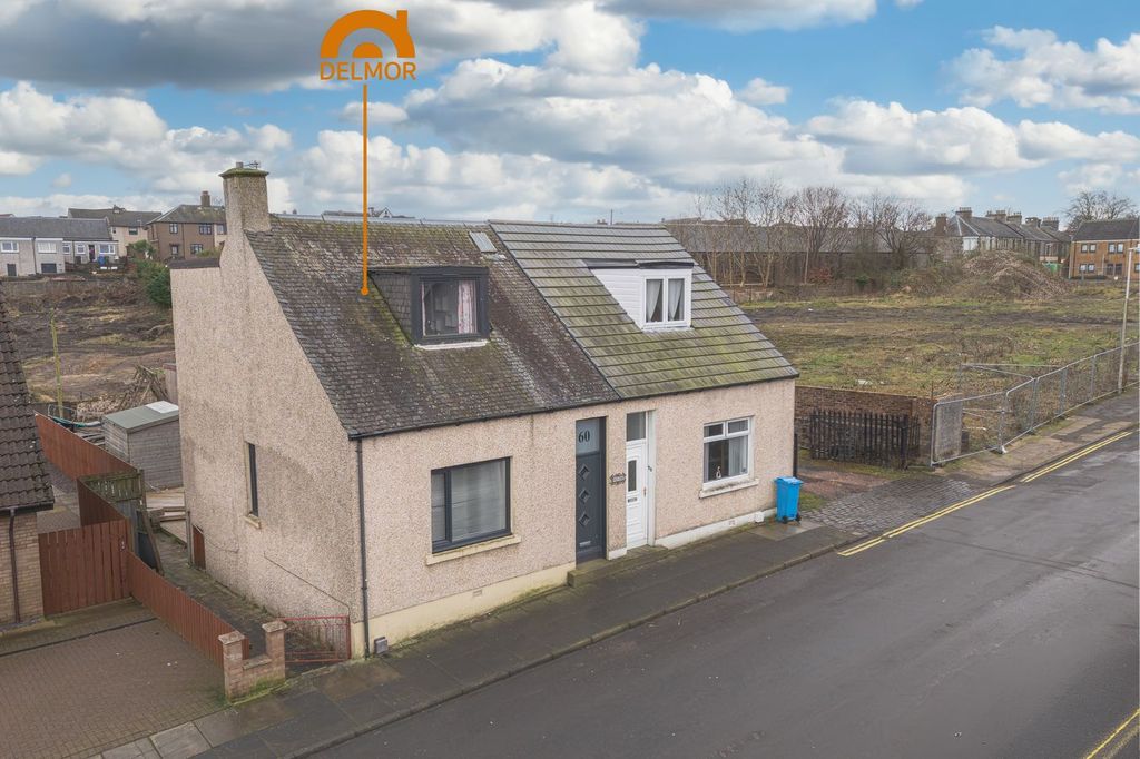 Property photo 1 of 30
