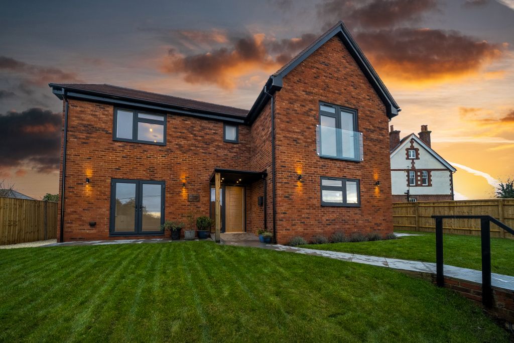 Property photo 1 of 20