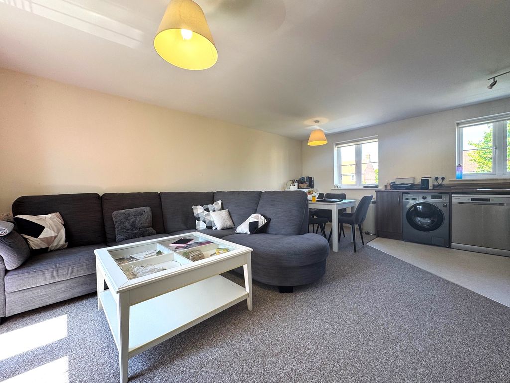 Property photo 3 of 7 Image