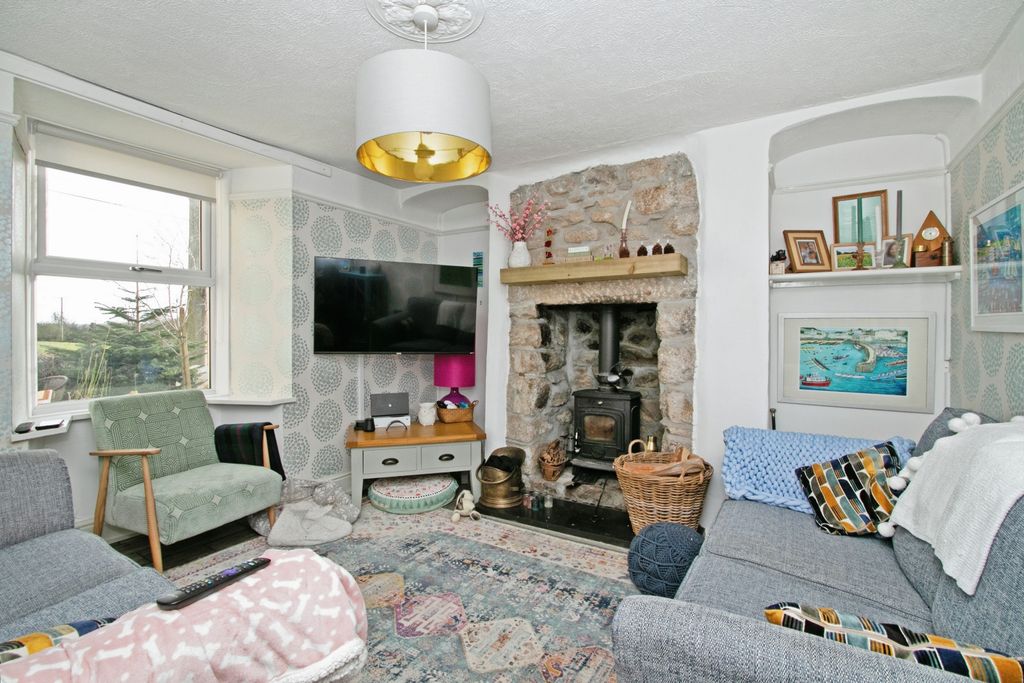 Property photo 2 of 14 Photography