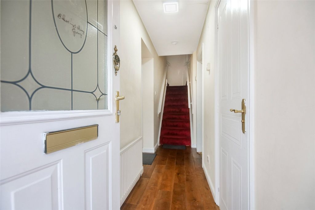 Property photo 2 of 17 Picture No. 02