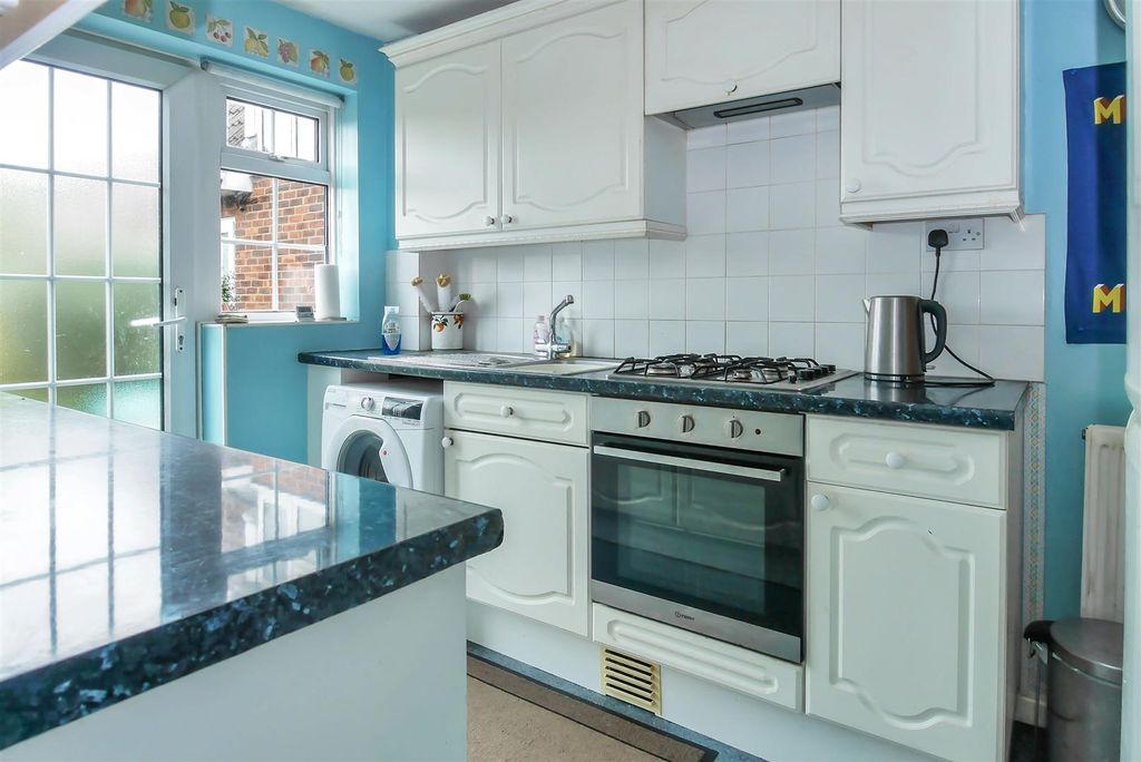 Property photo 3 of 14 P1080815.Jpg