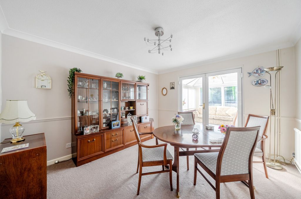 Property photo 3 of 17 37-681Bc93040d67-...