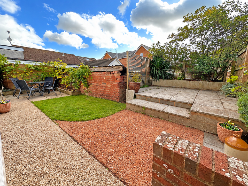 Property photo 2 of 16