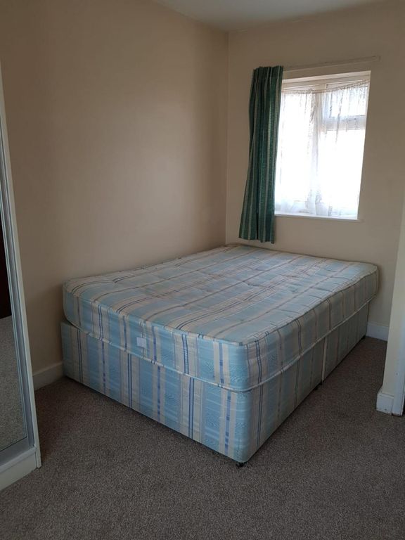 Property photo 2 of 5 Gallery