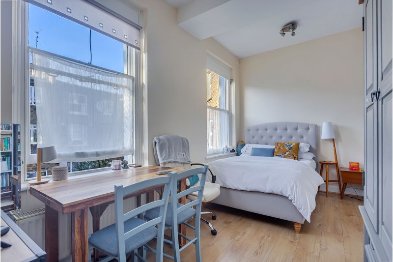 Property photo 2 of 9