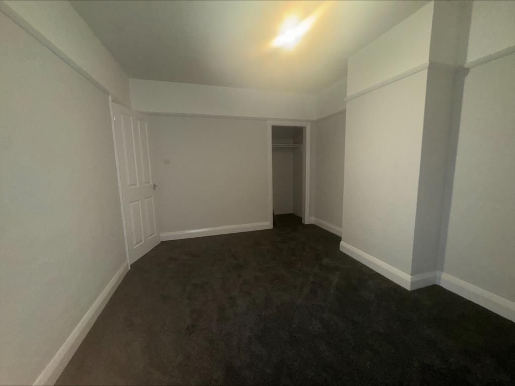 Property photo 2 of 7 Bedroom