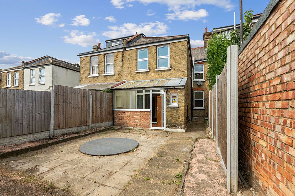 Property photo 3 of 19