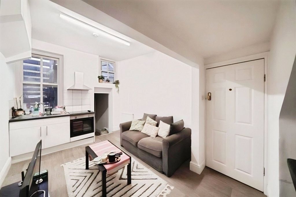 Property photo 3 of 5 Reception Room