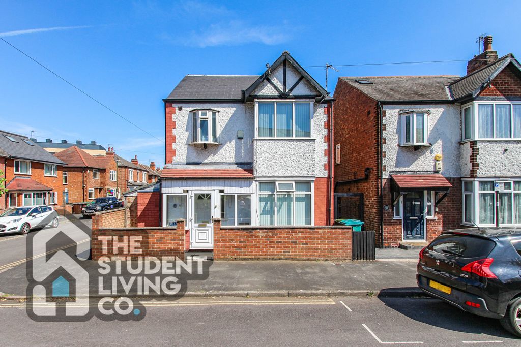 Property photo 1 of 7