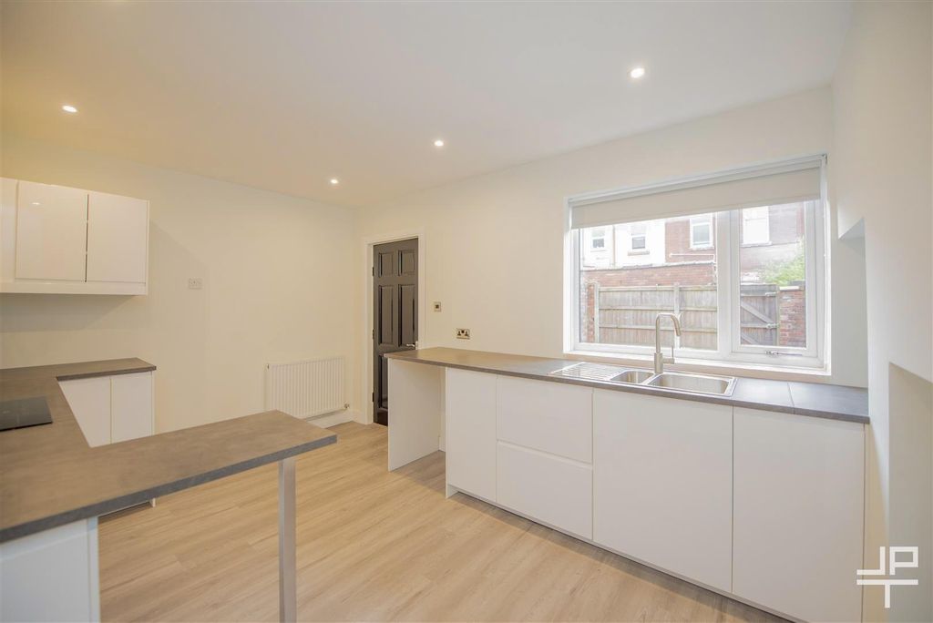 Property photo 3 of 26 7Watkfyc6Kyuambinj9Elg.Jpg