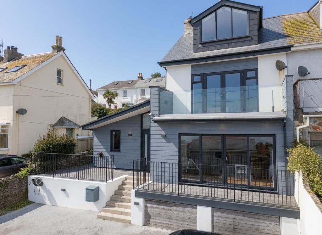 Property photo 2 of 31 Parry Channel View Downderry74.Jpg