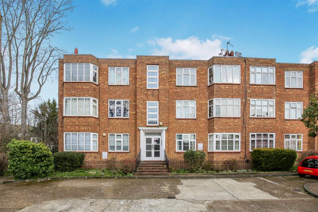 Property photo 1 of 16 1637438156 - 37 Grosvenor Court, Brighton Road, Sm