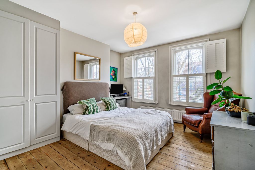 Property photo 3 of 15 Picture No. 02