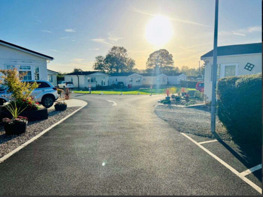 Property photo 2 of 24