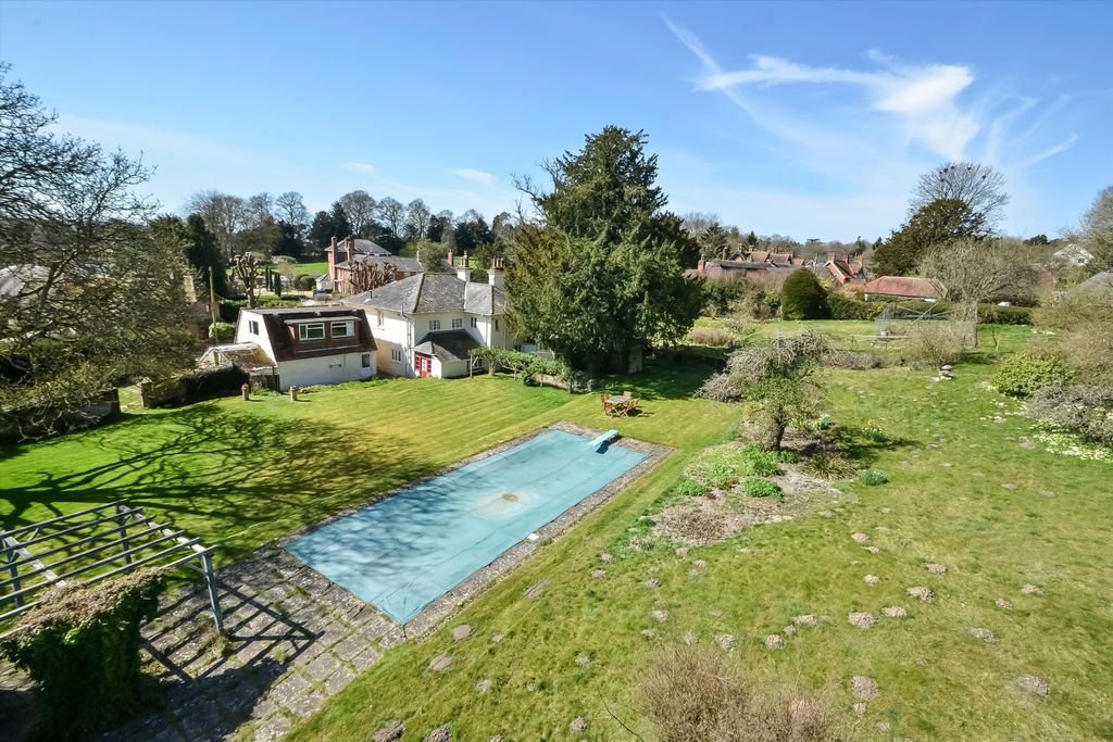Property photo 2 of 15 Image