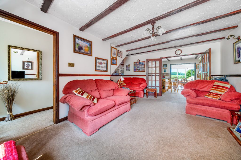 Property photo 3 of 25
