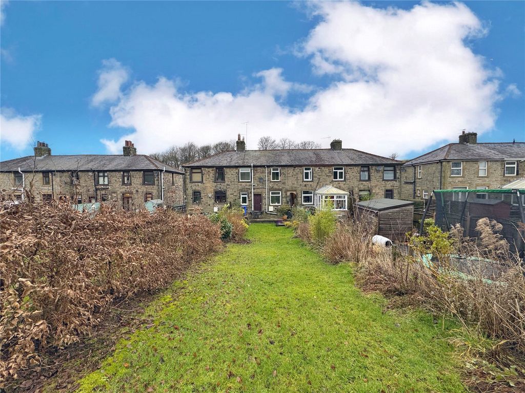 Property photo 3 of 15 Picture No. 14