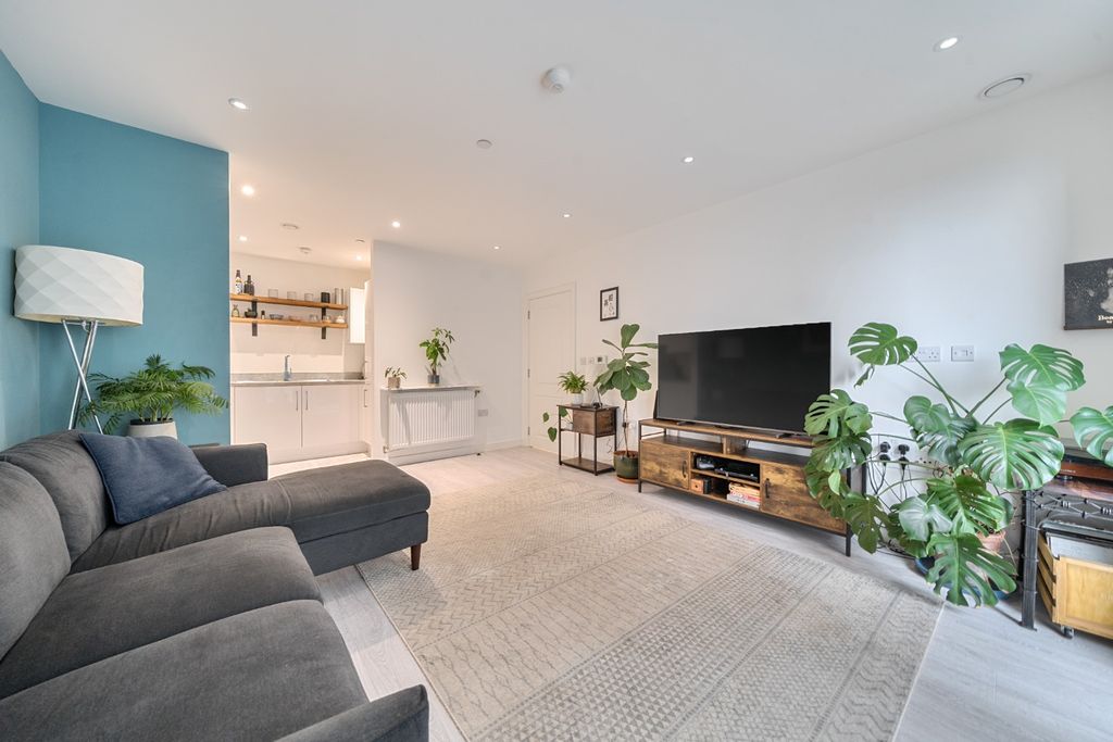 Property photo 1 of 16 4797000