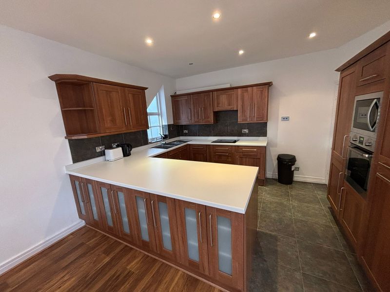 Property photo 2 of 14 Photo 22