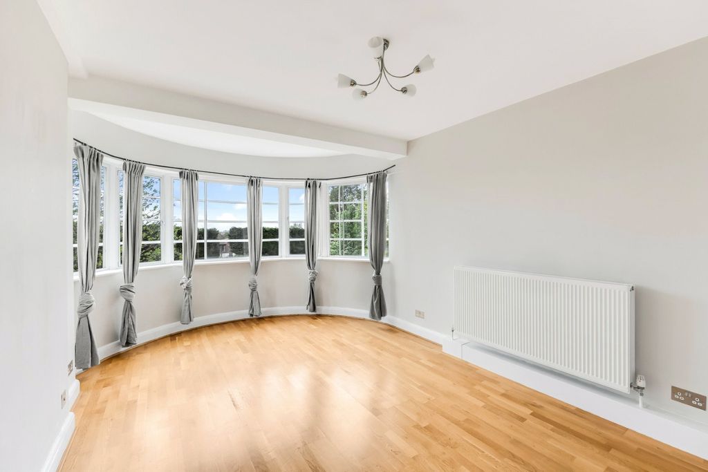 Property photo 1 of 8 Picture No. 02