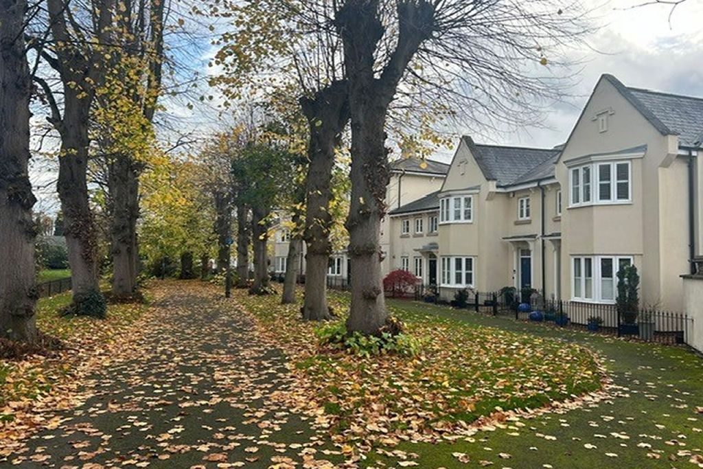 Property photo 3 of 7