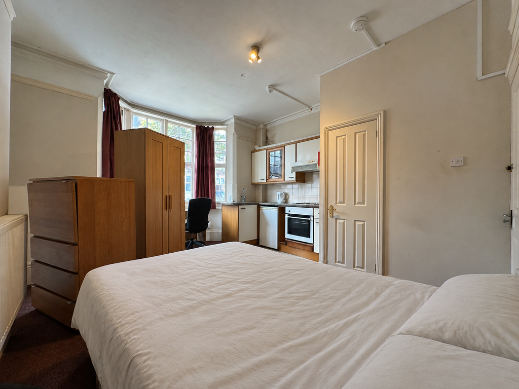 Property photo 1 of 4