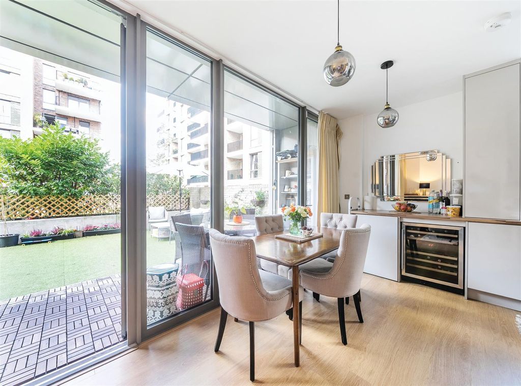 Property photo 3 of 16 19525067 (23).Jpg