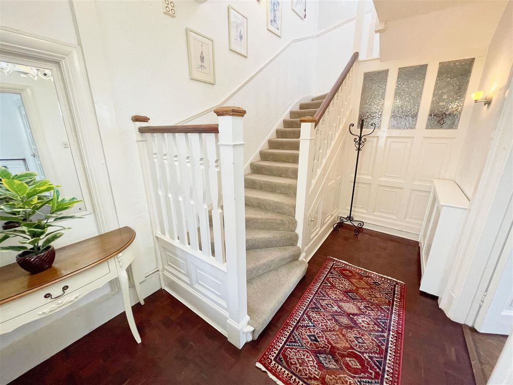 Property photo 2 of 17 16.Jpg