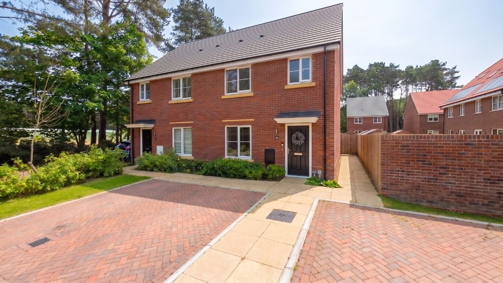 Property photo 1 of 18 4266322