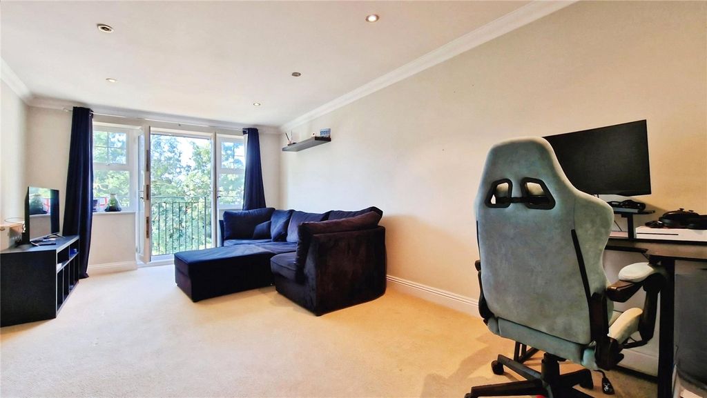 Property photo 2 of 11 Picture No. 09