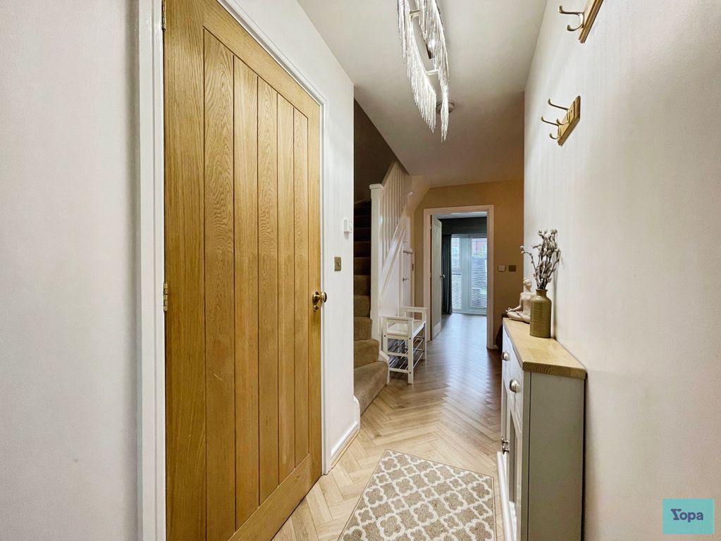 Property photo 2 of 23 20