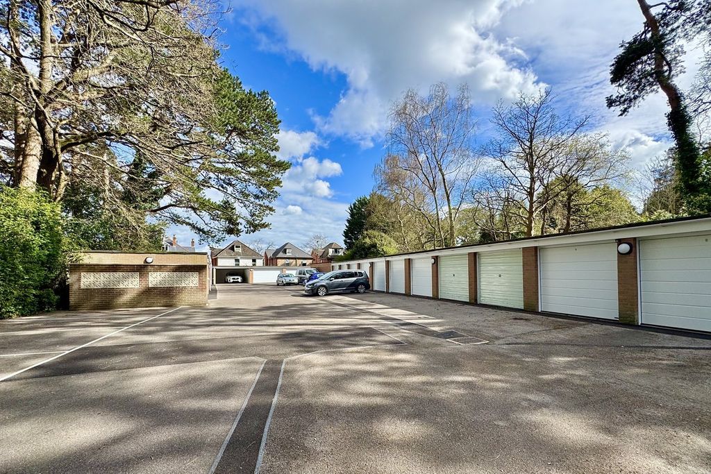 Additional image 28 of 4 bed flat for saleWestern Road, Branksome Park, Poole BH13