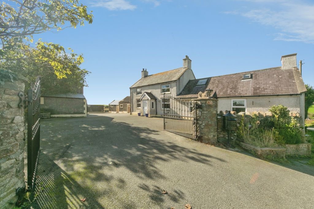 Property photo 1 of 26 Pbox-Img.Jpg