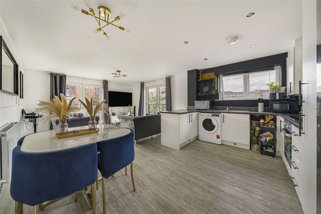 Property photo 3 of 22 Open Plan Living