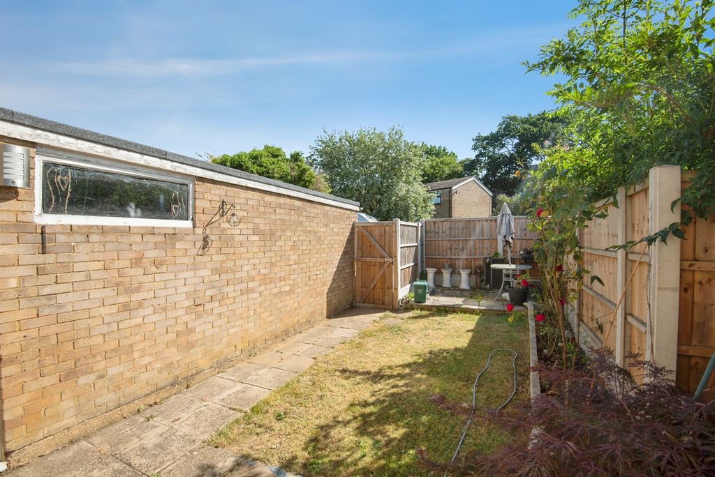 Property photo 3 of 17