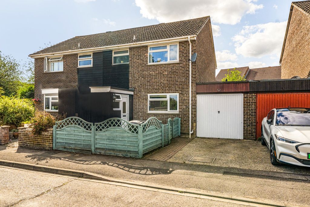 Property photo 1 of 20 External