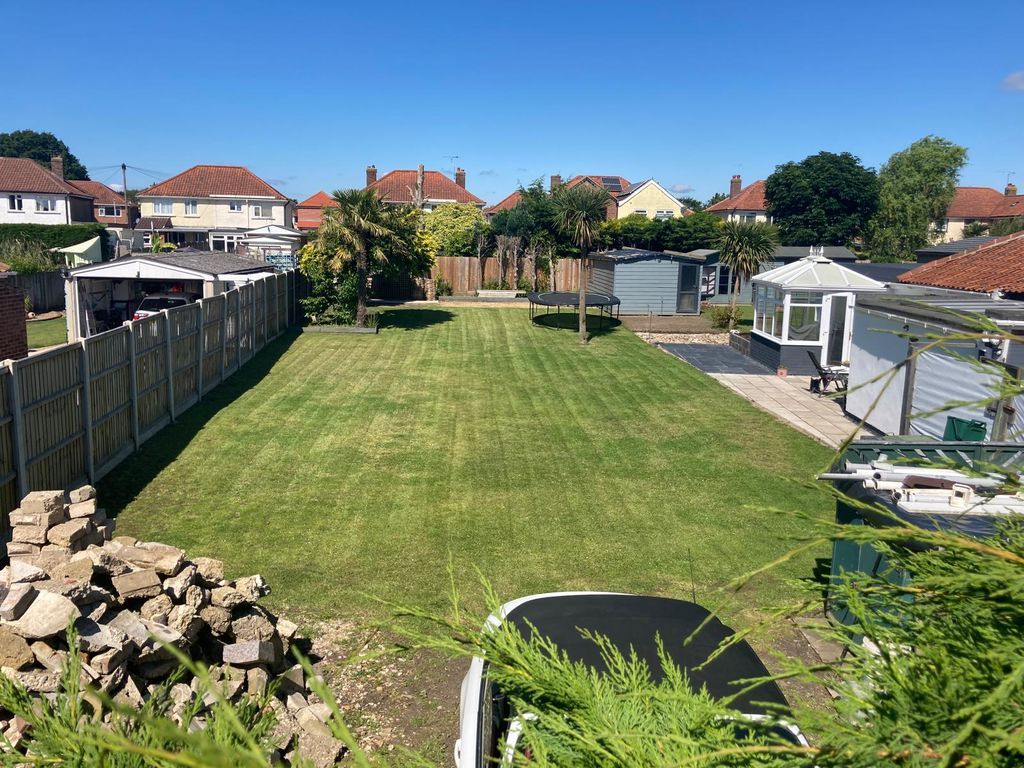 Property photo 3 of 5 Photo 3