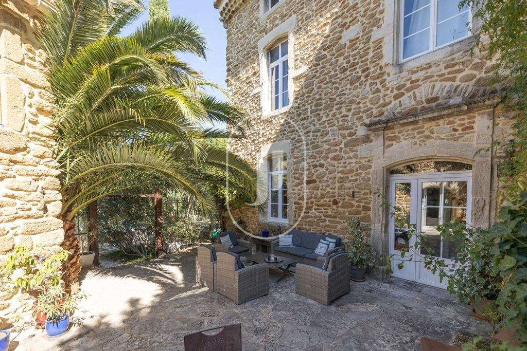 Property photo 1 of 39