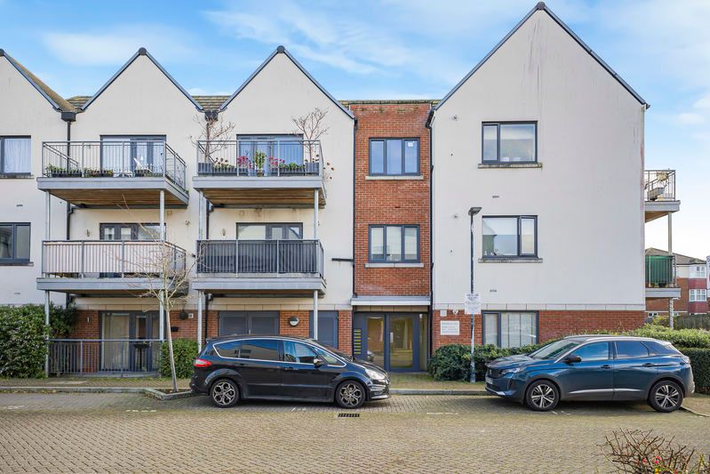 Property photo 2 of 12 External