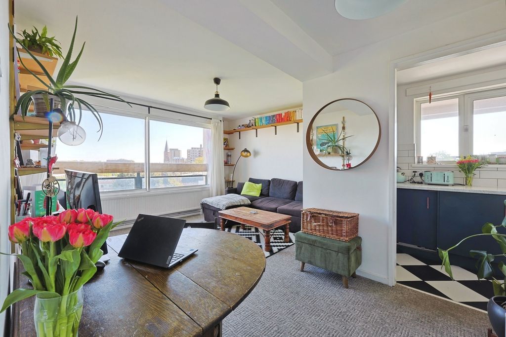 Property photo 1 of 14 Pbox-Img.Jpg
